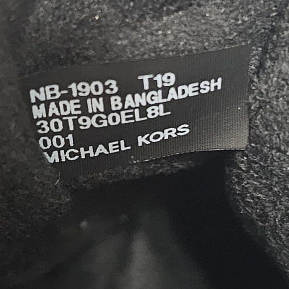 MICHAEL KORS CECE MEDIUM QUILTED LEATHER CONVERTIBLE SHOULDER BAG - Picture 14 of 16